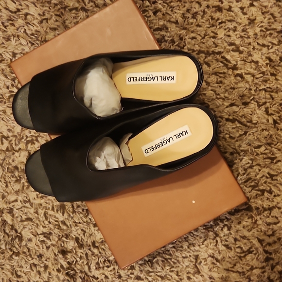 Karl Lagerfeld black slides sandals Size 10M - Picture 2 of 5